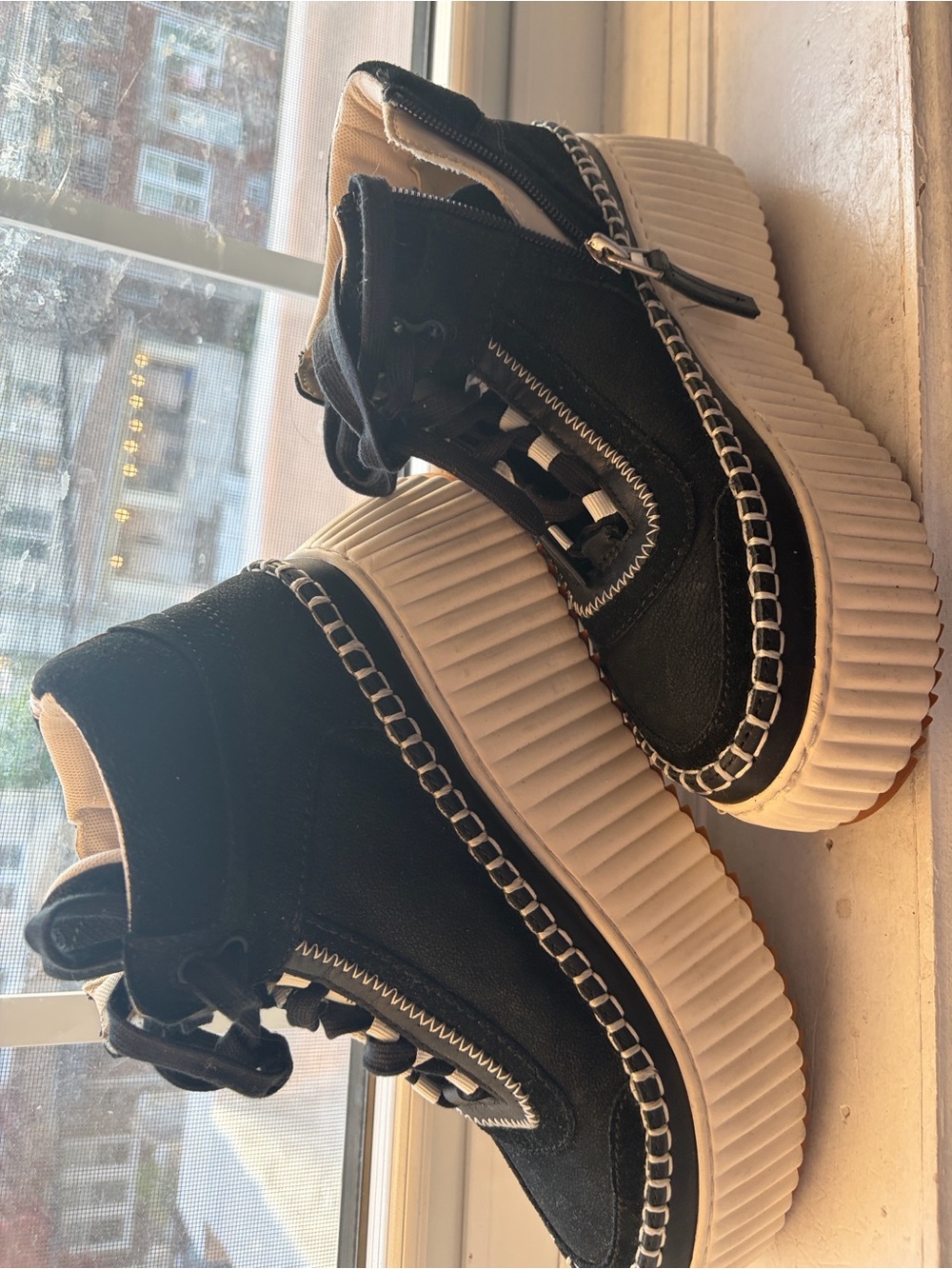 Dolce Vita Black High-Top Platform Sneakers with Cream Ribbed Sole